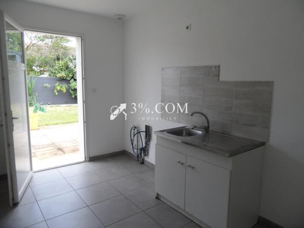 3%.COM VILLA DE 186M2 SUR PARCELLE DE 928M2 Targe (86100)