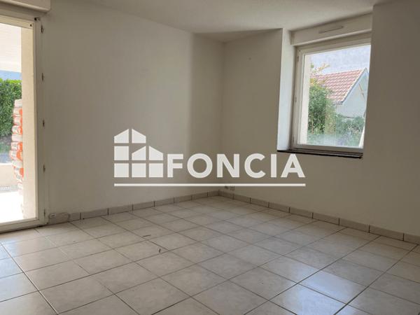 Location Appartement 3 pièces 57.39 m² - 54 RUE CROCHEPIERRE Villeneuve Sur Lot 47300