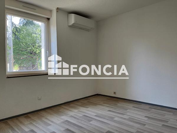 Location Appartement 3 pièces 57.39 m² - 54 RUE CROCHEPIERRE Villeneuve Sur Lot 47300