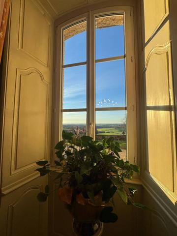 Maison 12 pièces 543m² à vendre à Bourg-en-Bresse 01000