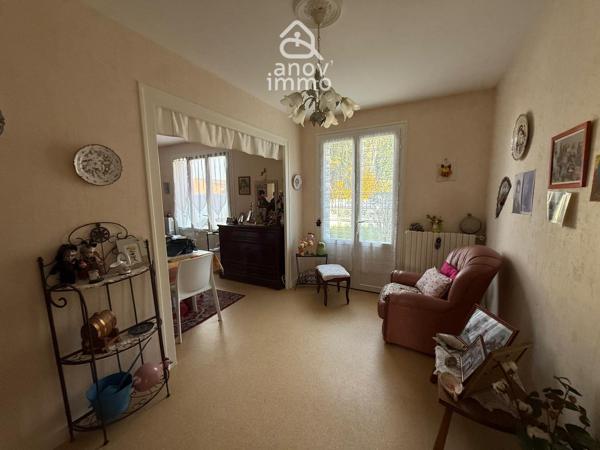 Maison
                                                                                                                                                                                                                                                                                                                        4 pièce(s)                                                                                                                                                                                                          2 chambre(s)                                                                                                                                                                                                          79.22  m²