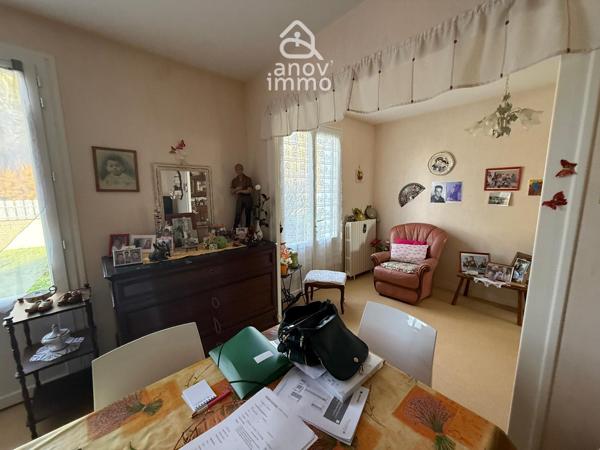 Maison
                                                                                                                                                                                                                                                                                                                        4 pièce(s)                                                                                                                                                                                                          2 chambre(s)                                                                                                                                                                                                          79.22  m²