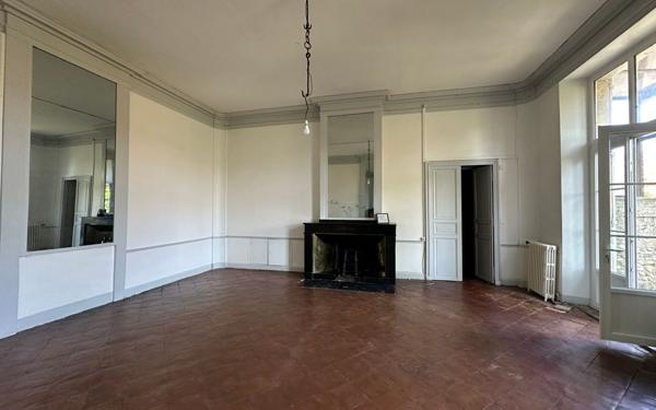 Appartement à vendre    4 pièces •  Limoux