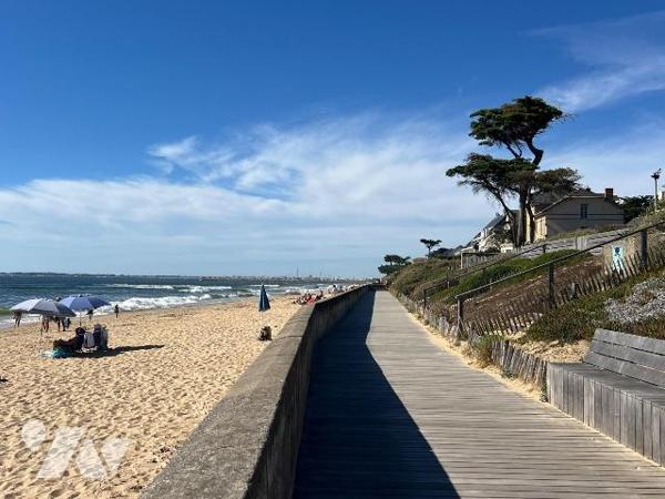 A VENDRE - PORNICHET BONNE SOURCE - A 100 m de la plage de Bonne Source - BEL APPARTEMENT TYPE ...