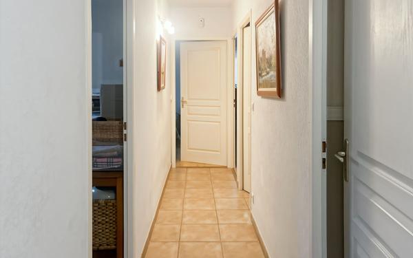 Maison à vendre    5 pièces •  Marseillan