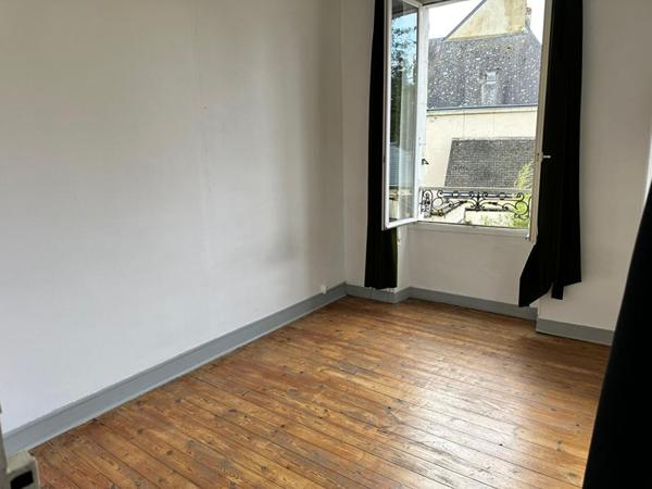 Maison de ville avec terrasse