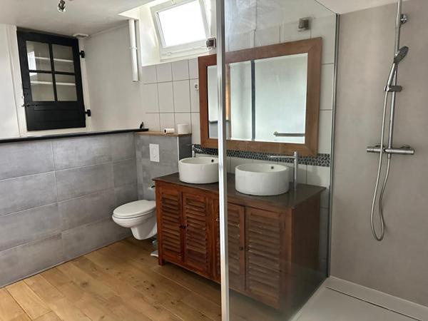 Maison de ville avec terrasse