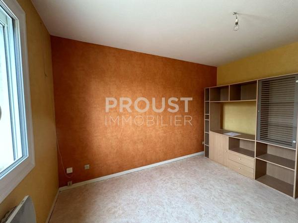En exclusivité secteur souché plain-pied 4 chambres garage jardin