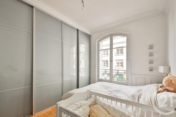 Appartement F5 à vendre  5 pièces - 110 m2 PARIS - 75016