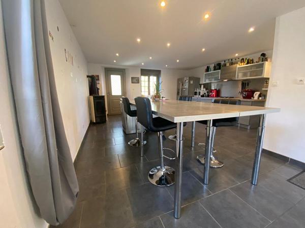 Maison Morannes Sur Sarthe Daumeray 5 pièce(s) 131 m2