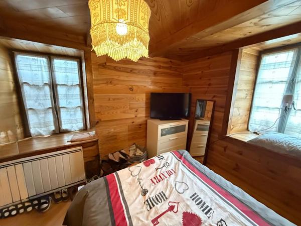 Ferme savoyarde coteau de MAGLAND 5 pièces , 220 000 euros