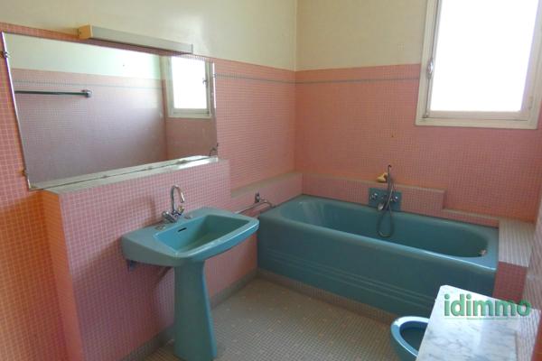 MAISON FAMILIALE AVEC APPARTEMENT  Ytrac (15130)