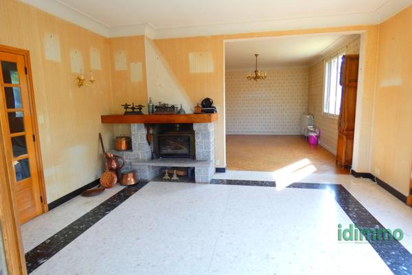 MAISON FAMILIALE AVEC APPARTEMENT  Ytrac (15130)