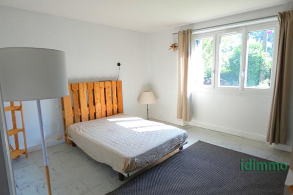 MAISON FAMILIALE AVEC APPARTEMENT  Ytrac (15130)