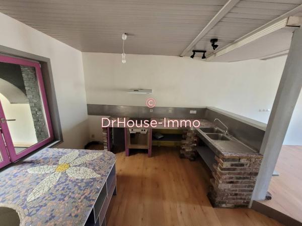 Appartement à louer 3 pièces de 81 m²