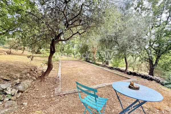 Maison à vendre 8 pièces de 169 m² à Tourrettes
