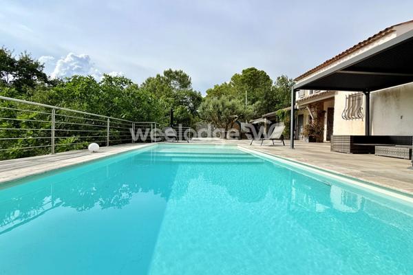 Maison à vendre 8 pièces de 169 m² à Tourrettes