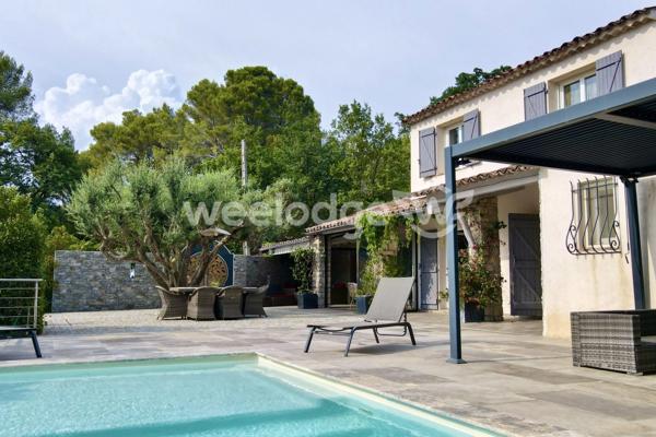 Maison à vendre 8 pièces de 169 m² à Tourrettes