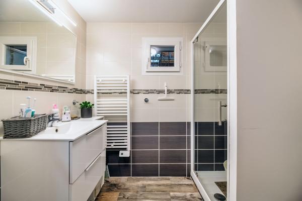 Maison 8 pièces - 192 m²