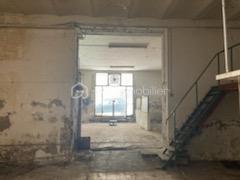 Local commercial de 158 m²