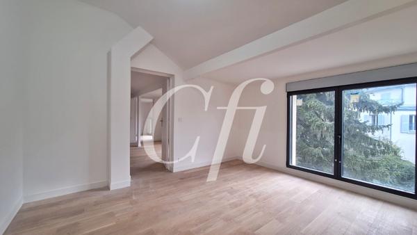 Vente Maison220 m² - 7 Pièces - RUEIL MALMAISON (92500)