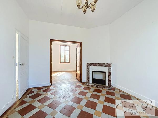 Montval-sur-Loir (72500) – Maison de caractère T5 à vendre des années 1930 avec jardin et garage
