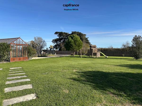 Propriete à vendre 7 pièces VILLENEUVE SUR LOT (47) de 229m2 habitables sur un terrain clos de 5965m2