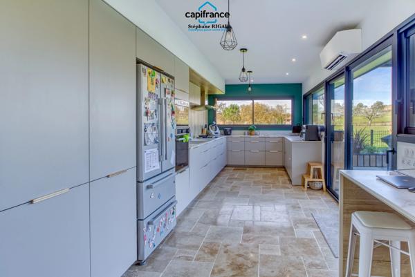 Propriete à vendre 7 pièces VILLENEUVE SUR LOT (47) de 229m2 habitables sur un terrain clos de 5965m2