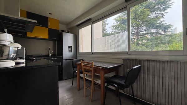 Appartement Evry Courcouronnes 3 pièce(s) 63.6 m2