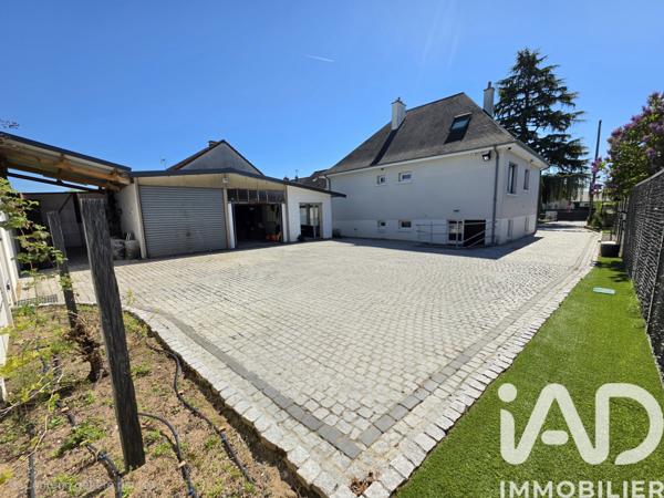 Maison à vendre 8 pièces 208 m² Saran