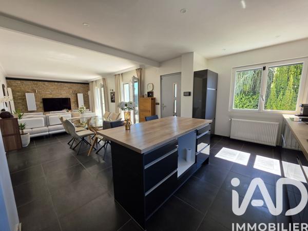 Maison à vendre 8 pièces 208 m² Saran