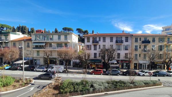 Vente Appartement 3 pièces 71 m2 à Nice