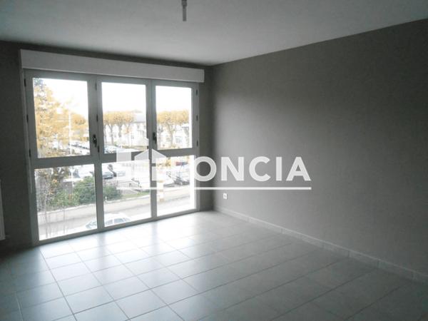 Location Appartement 3 pièces 64.4 m² - 130 RUE DU FBG BANNIER Orleans 45000