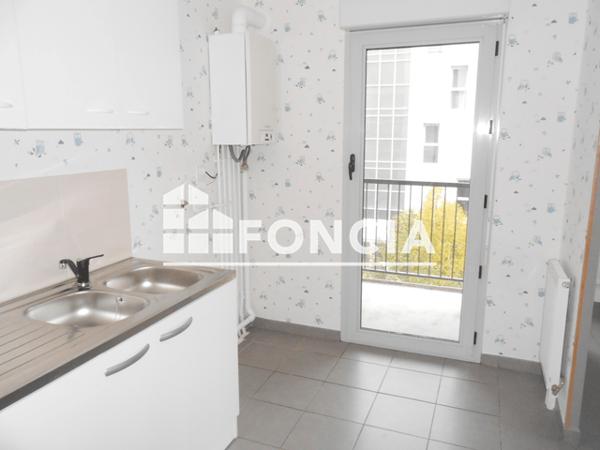 Location Appartement 3 pièces 64.4 m² - 130 RUE DU FBG BANNIER Orleans 45000