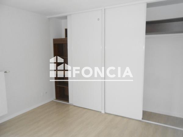 Location Appartement 3 pièces 64.4 m² - 130 RUE DU FBG BANNIER Orleans 45000