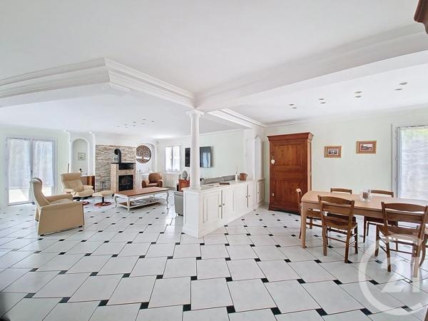 Maison à vendre  6 pièces - 190 m2 ST ROMAIN EN GAL - 69