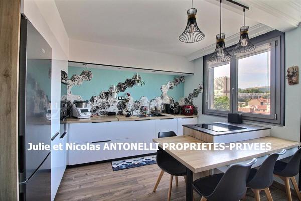 Appartement  96 m2 2 ou 3 chambres avec GARAGE, CAVE, 2 LOGGIAS au DERNIER ETAGE avec ASCENSEUR