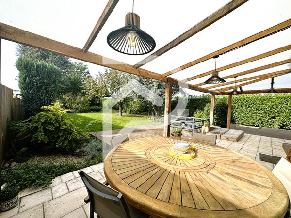 Maison 10 pièces 200 m2