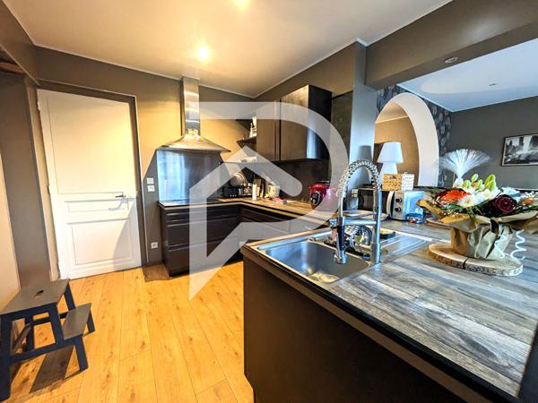 Maison 10 pièces 200 m2