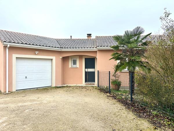 BUXEROLLES MAISON DE PLAIN-PIED AU CALME - 3 CHAMBRES - PROCHE COMMODITES