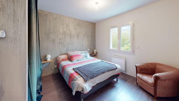 BUXEROLLES MAISON DE PLAIN-PIED AU CALME - 3 CHAMBRES - PROCHE COMMODITES