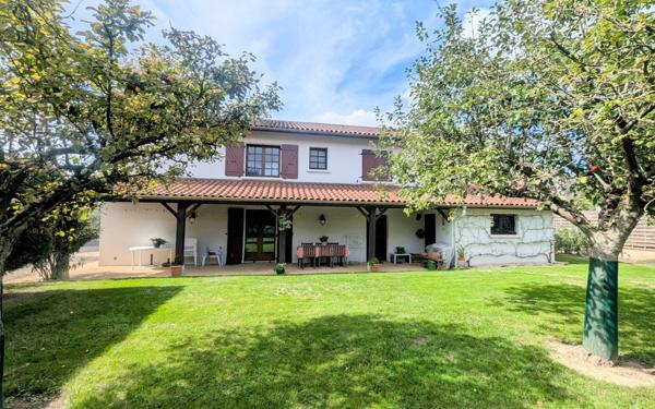 Maison à vendre    5 pièces •  Bourg-en-Bresse