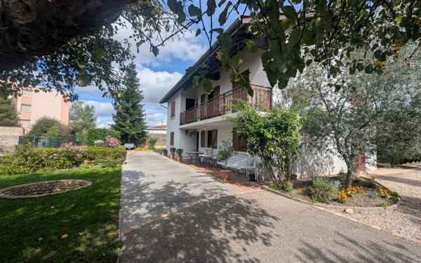 Maison à vendre    5 pièces •  Bourg-en-Bresse