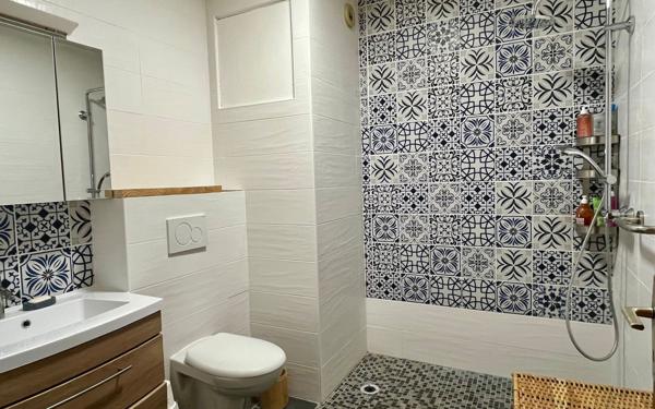 Appartement à vendre    6 pièces • 118 m2 Vienne