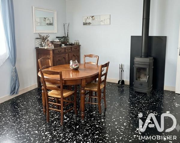 Maison à vendre 6 pièces 125 m² Villebarou