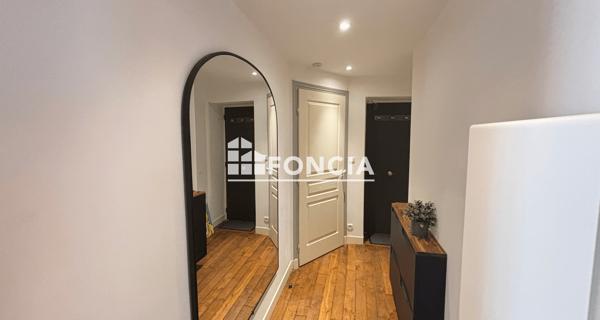 Location Appartement meublé 2 pièces 43 m² - Paris 75005