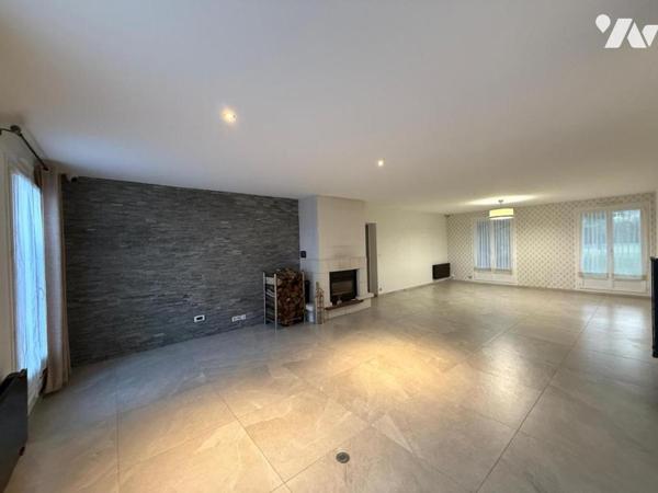 Maison 6 pièces – 162 m² – Terrain arboré de 2 252 m² – Mettray