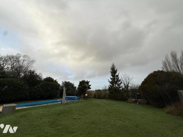 Maison 6 pièces – 162 m² – Terrain arboré de 2 252 m² – Mettray