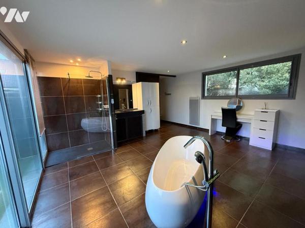 Maison 6 pièces – 162 m² – Terrain arboré de 2 252 m² – Mettray