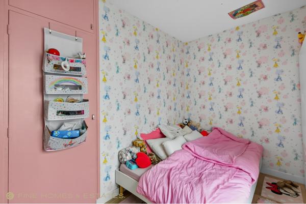 Appartement T5 à vendre  5 pièces - 102,43 m2 PARIS - 75006